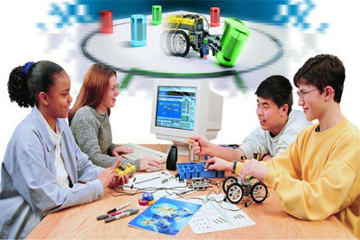 樂(lè)匠機(jī)器人教育 科技賦能，共創(chuàng)未來(lái)教育新生態(tài)